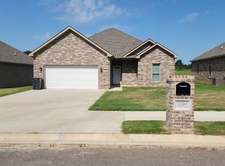 2209 Everett Dr, Jonesboro, AR 72401