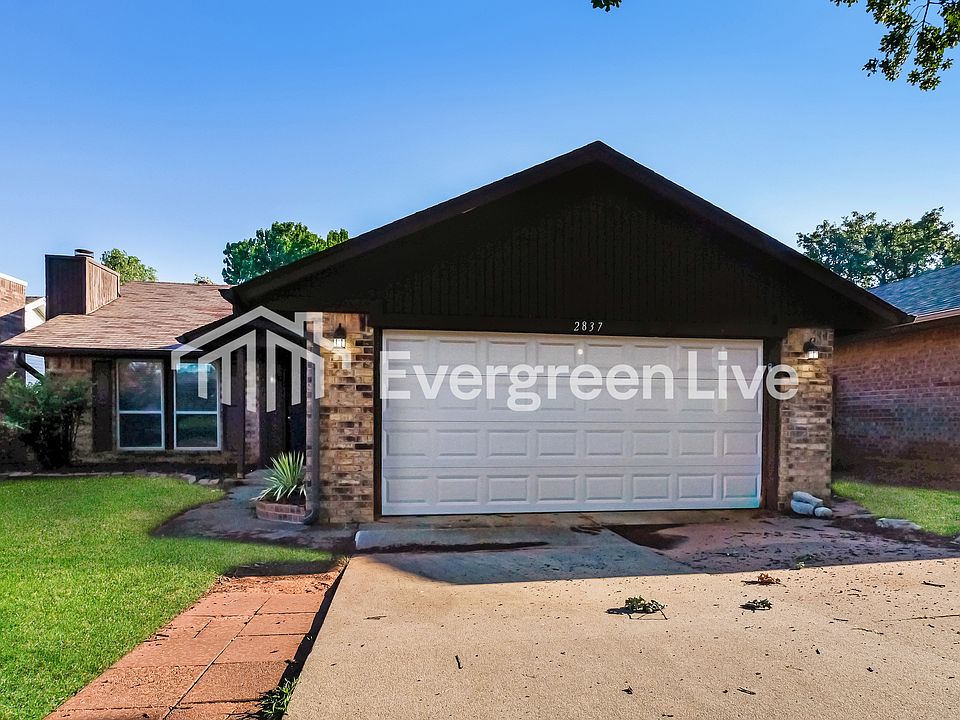 1st image of 2837 Green Canyon Dr