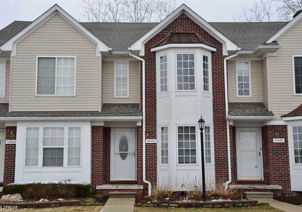 1st image of 50674 Woodbury Dr