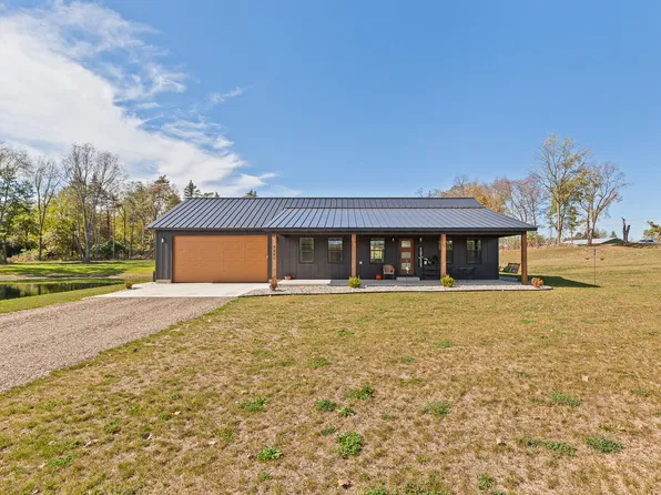 3251 Hanover Rd, Horton, MI 49246