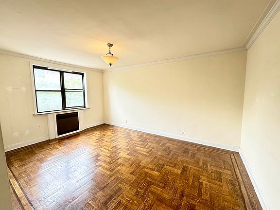 3rd image of 1620 Caton Ave #2M