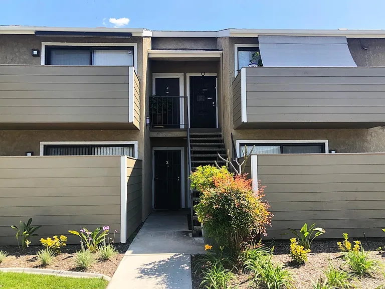134 S Western Ave #20 — Photo 22