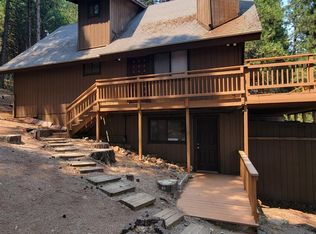 7026 Lakewood Ct, Pollock Pines, CA 95726