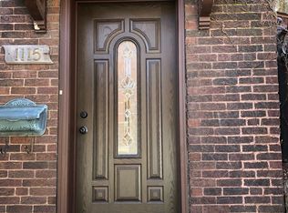 1115 E 53rd St, Chicago, IL