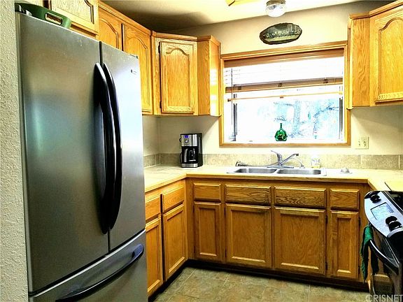 4th image of 2430 Cedarwood Dr