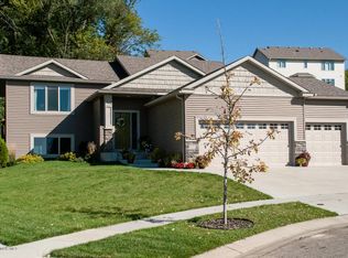 6351 Pheasant Ln NW, Rochester, MN 55901