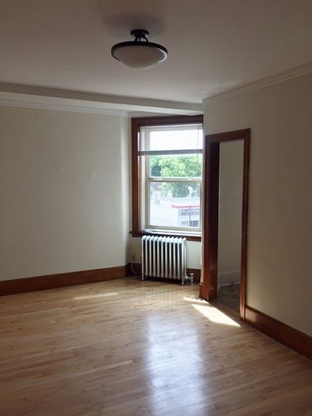 Winnipeg Apartment for rent - 2 Bedrooms — photo 3
