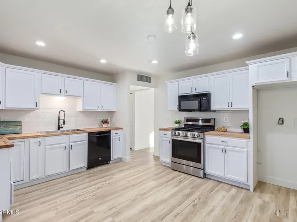 3350 W WETHERSFIELD Road, Phoenix, AZ 85029