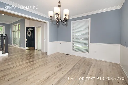 15730 W Locust St — Photo 10