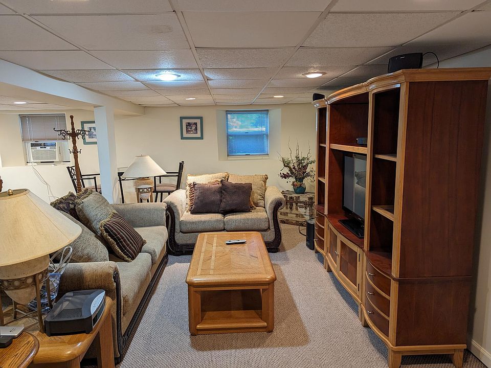 815 Pease Ln, West Islip, NY 11795 Zillow