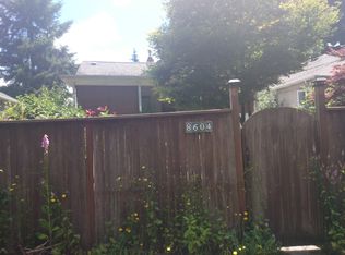 8604 29th Ave NW, Seattle, WA 98117