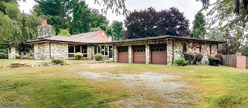 1st image of 89 Flocktown Rd