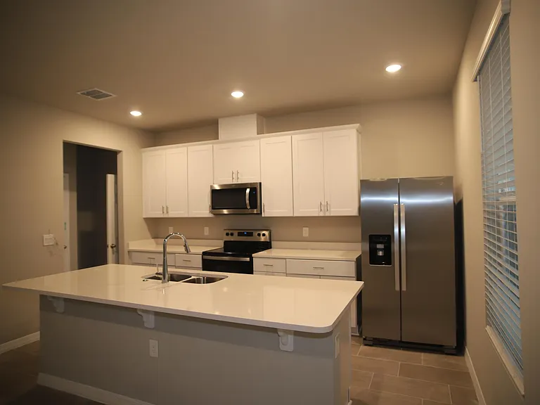 236 S Zuni Rd — Photo 6