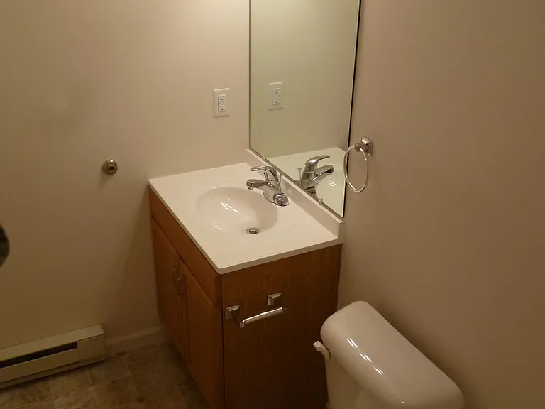 1415 Doron Dr #2B — Photo 5