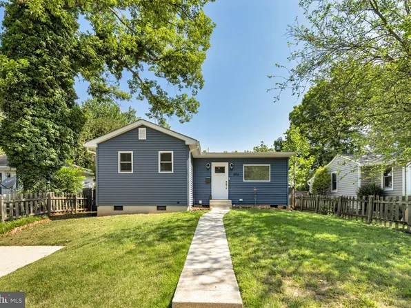 3913 Decatur Ave, Kensington, MD 20895