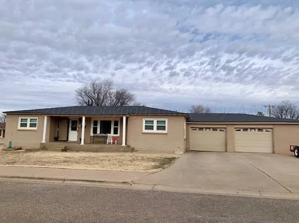 619 S Indiana St, Perryton, TX 79070