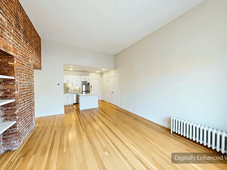 33 Longwood Ave #1