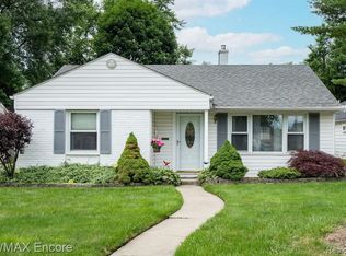 4255 Olivia Ave, Royal Oak, MI 48073