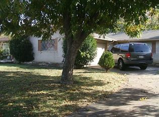 2734 Cartwright St, Irving, TX 75062