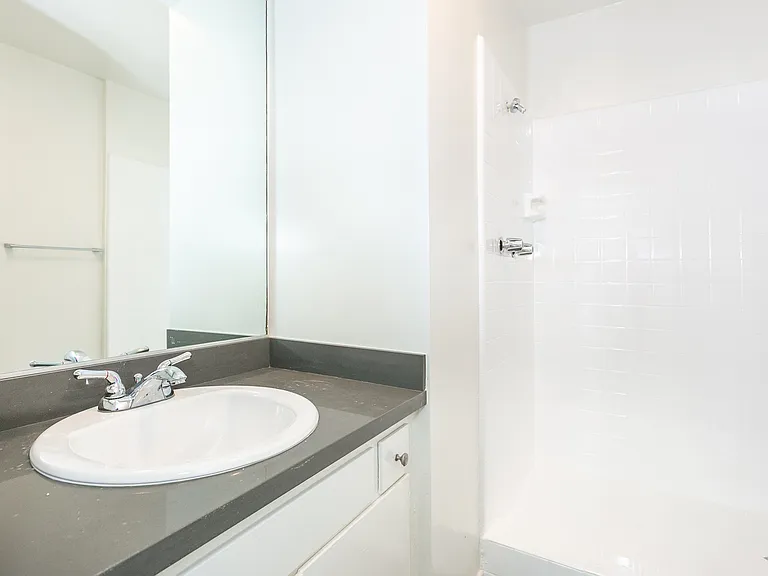 1010 S Bedford St #103 — Photo 22