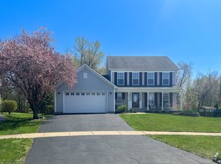 428 Kensington Ct, Dekalb, IL 60115