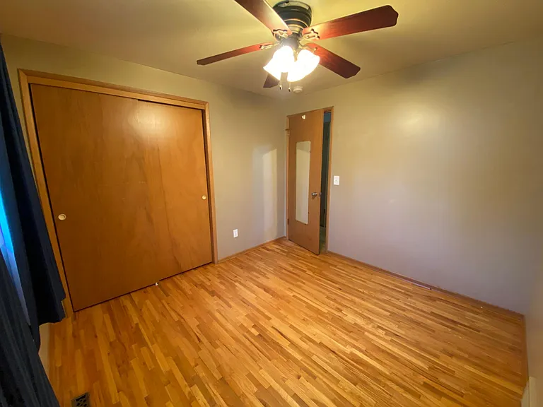 Bedroom 3, Master