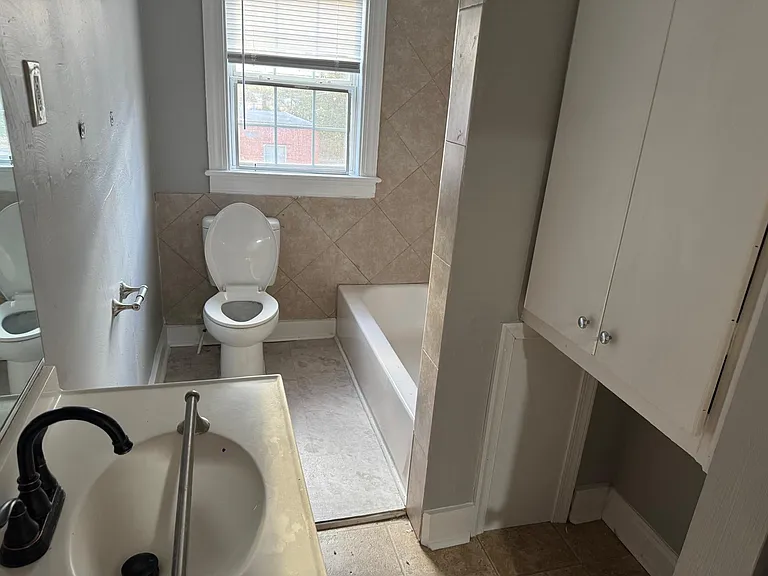 2208 Seaford Rd #1-2 — Photo 8