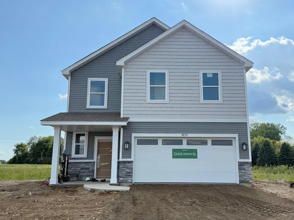 4870 218th Ct, Farmington, MN 55024