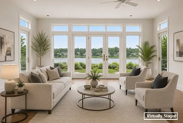 4 bed, 3.5 bath, 3464 sqft, $22,500 — Photo 3