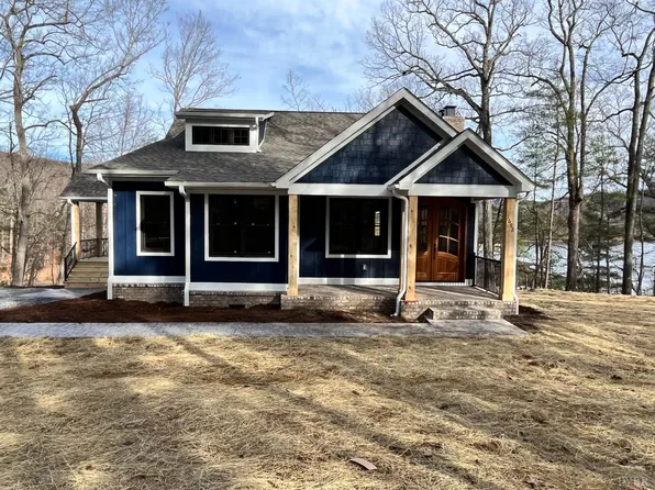 1692 Bedford Lake Dr, Bedford, VA 24523