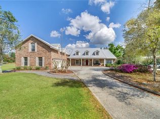 525 Seminole Woods Blvd, Geneva, FL 32732