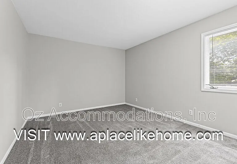 11626 Woodward St — Photo 29