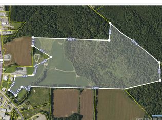 Gibson Rd, Trenton, TN 38382