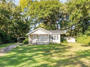 3210 Bay Front Rd, Mobile, AL 36605