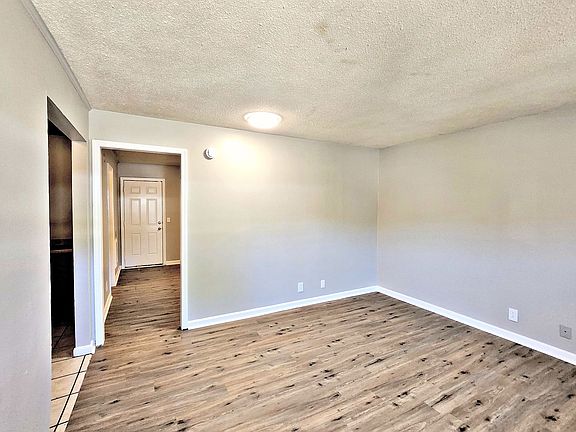 2nd image of 3900 Rucker Cir SW #12