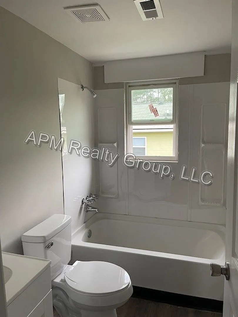 Newly renovated apartments! — Photo 3
