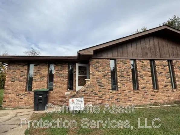 5360 Boulder Ave, Portage, IN 46368