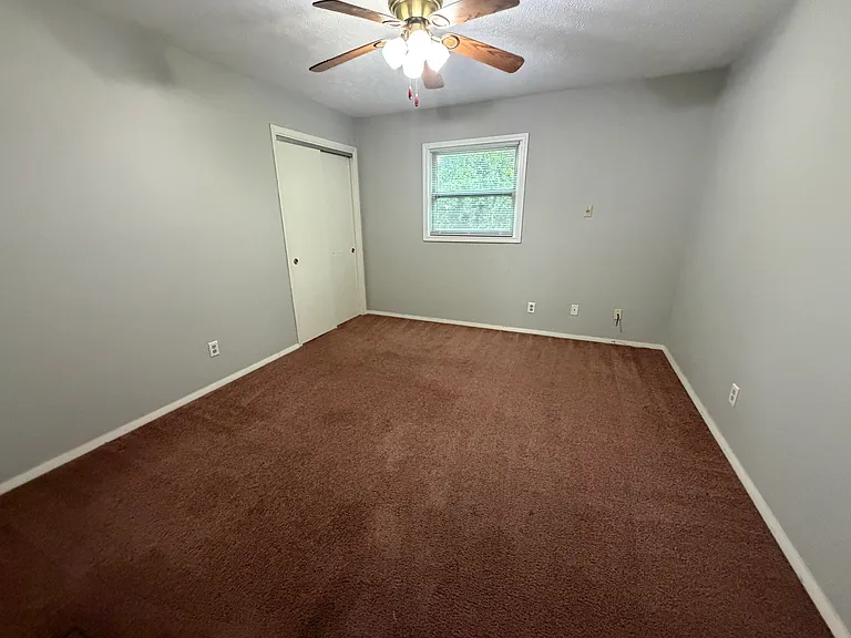2104 E Empire St #5 — Photo 10