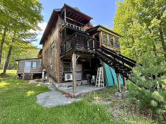3rd image of 267 Guilford Road