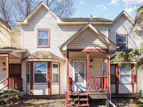 911 Marion St, Saint Paul, MN 55117