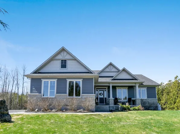 193 Maggies Cres, Beckwith, ON K7C 0C4