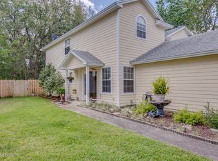 3909 Meadowview Dr N, Jacksonville, FL 32225