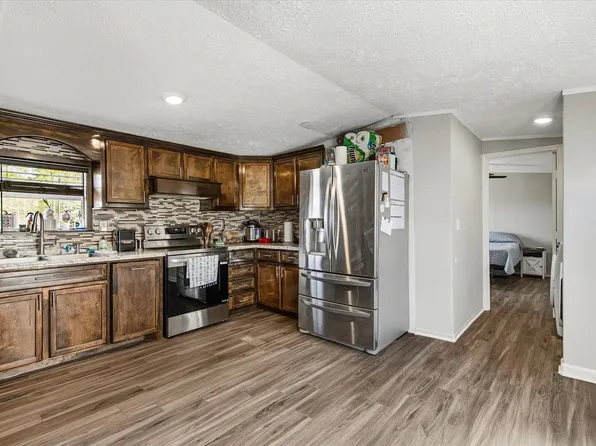 510 Road 5512, Cleveland, TX 77327