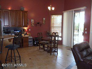 5th image of 991 E Beechnut Dr