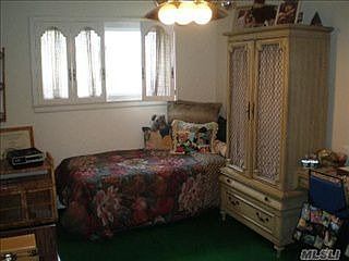 2nd image of 3423 Courtney Pl