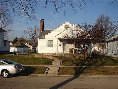 1st image of 2915 Dwight Ave