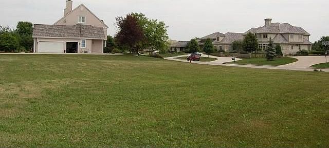 1st image of 1504 E Bristlecone Dr