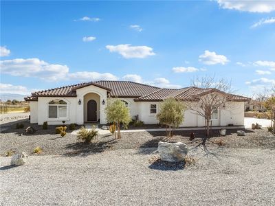 22427 Huasna Rd, Apple Valley, CA, 92307
