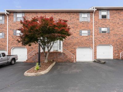 204 E Mountainview Rd #27, Johnson City, TN, 37601