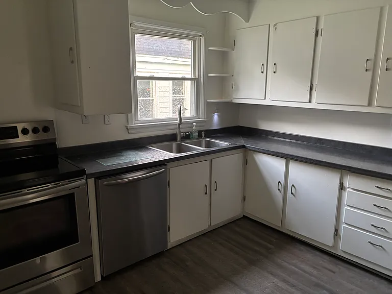 48 Schoolhouse Rd #1 — Photo 9